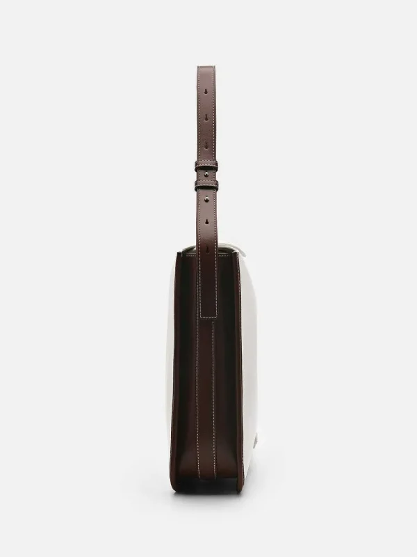 alana_hobo_bag_0-2.webp Alana Hobo Bag<PEDRO Shop