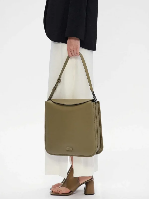 alana_hobo_bag_5.webp Alana Hobo Bag<PEDRO Cheap