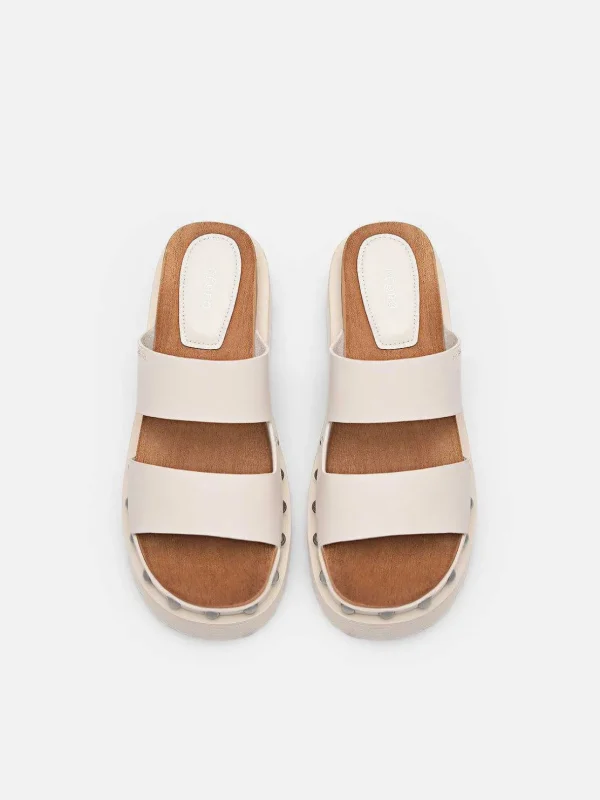 alia_studded_sandals_3.webp Alia Studded Sandals<PEDRO Hot
