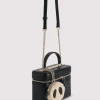ari_boxy_shoulder_bag_0-1.webp Ari Boxy Shoulder Bag<PEDRO New