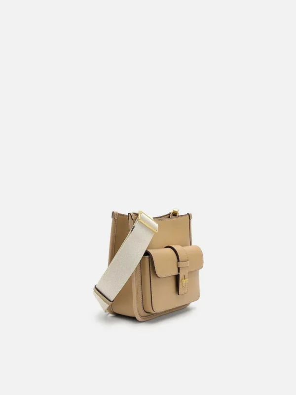 brie_squared_shoulder_bag_2.webp Brie Squared Shoulder Bag<PEDRO Shop