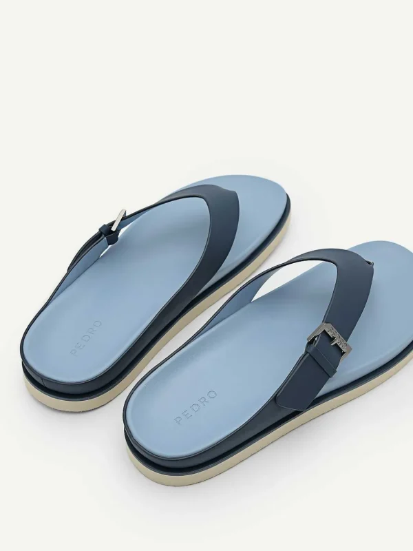 buckle_thong_sandals_4-1.webp Buckle Thong Sandals<PEDRO New