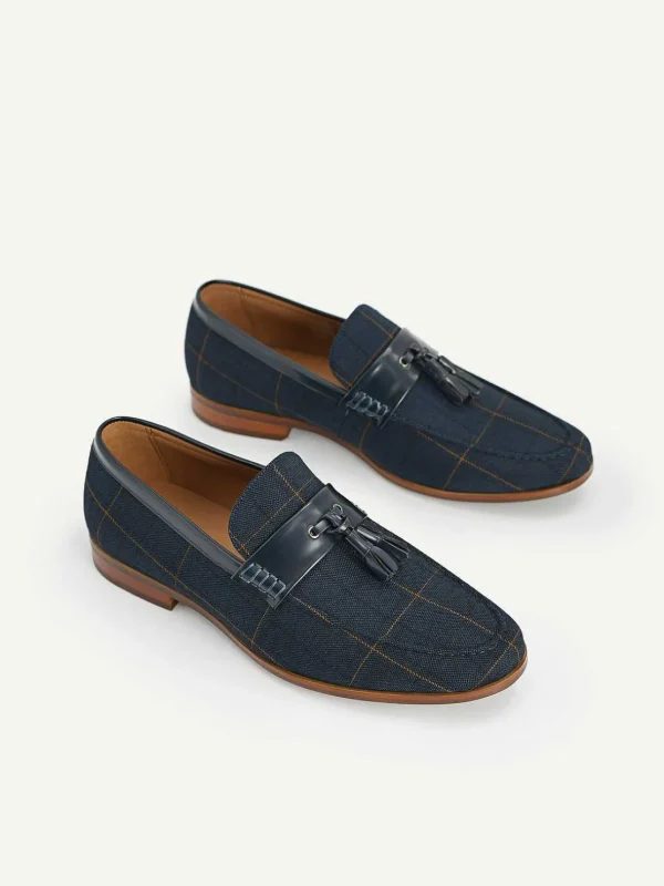 checkered_tasselled_loafe_4.webp Checkered Tasselled Loafers<PEDRO Clearance