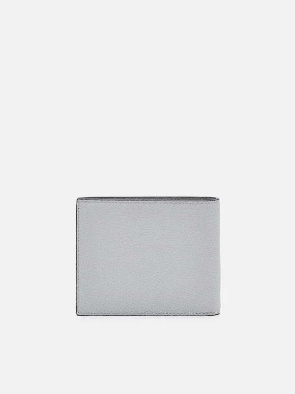 embossed_leather_bifold_w_3-2.webp Embossed Leather Bi-Fold Wallet With Insert<PEDRO Best