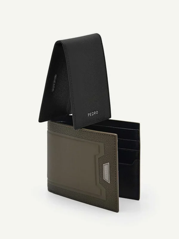 embossed_leather_bifold_w_3-5.webp Embossed Leather Bi-Fold Wallet With Insert<PEDRO Online