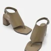 este_leather_heel_sandals_3.webp Este Leather Heel Sandals<PEDRO Hot
