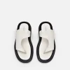este_thong_sandals_3.webp Este Thong Sandals<PEDRO Online