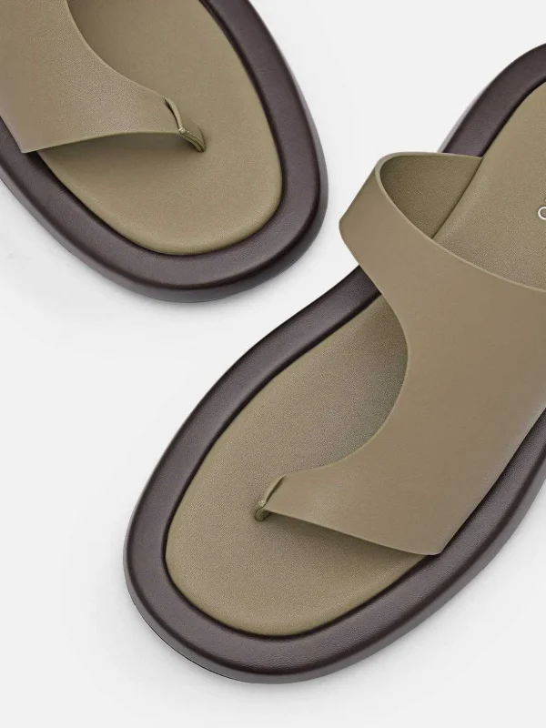este_thong_sandals_5-1.webp Este Thong Sandals<PEDRO New