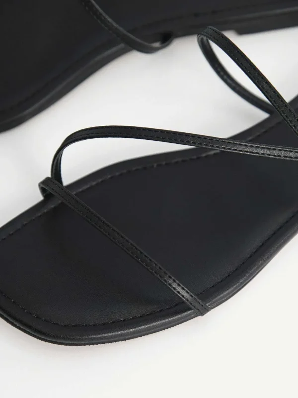 gwyneth_strappy_flats_2-3.webp Gwyneth Strappy Flats<PEDRO Clearance