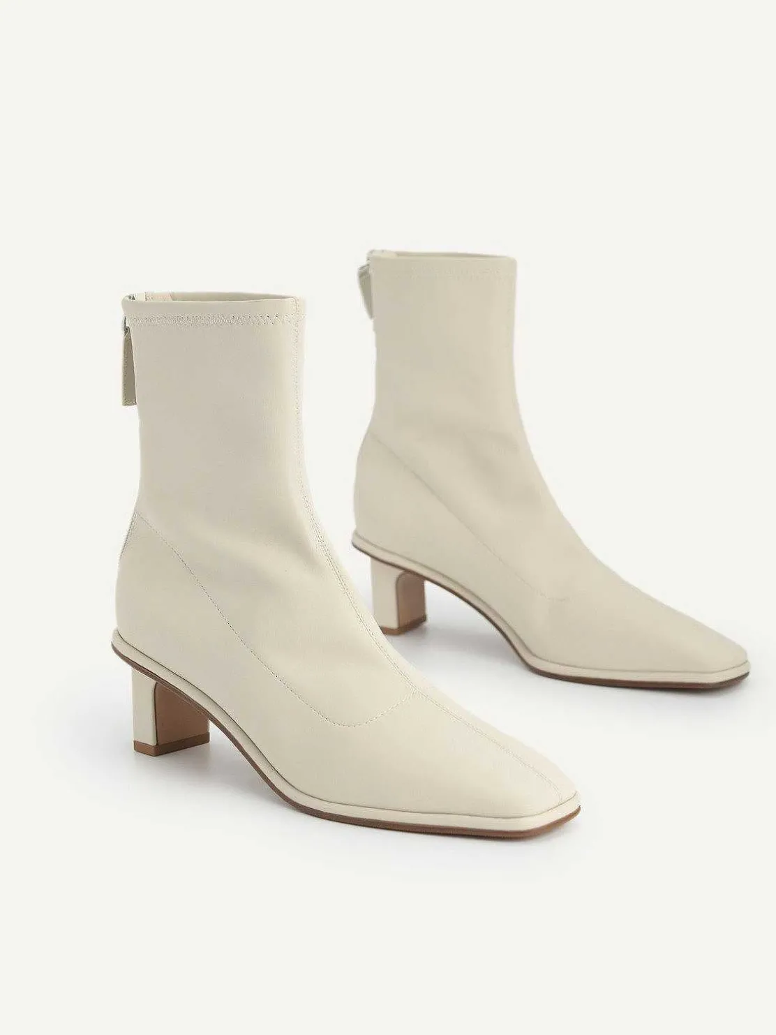 heel_ankle_boots_0.webp Heel Ankle Boots<PEDRO Online