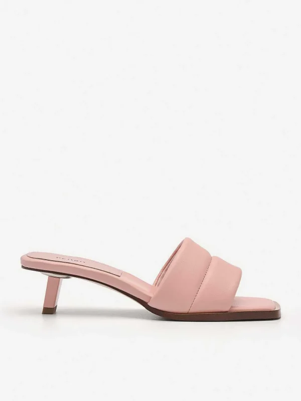 heel_slipon_sandals_1-1.webp Heel Slip-On Sandals<PEDRO Shop