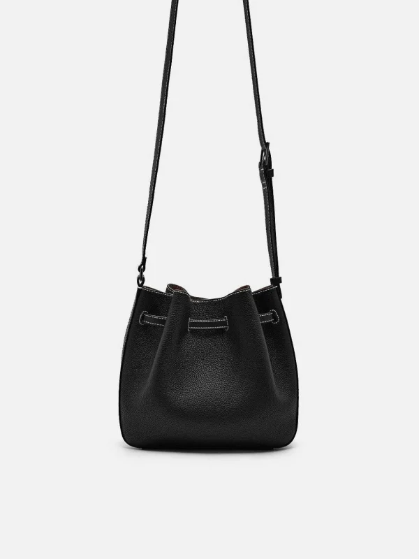 helix_leather_bucket_bag_4-2.webp Helix Leather Bucket Bag<PEDRO Best