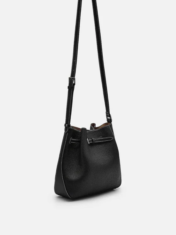 helix_leather_bucket_bag_5-2.webp Helix Leather Bucket Bag<PEDRO Best