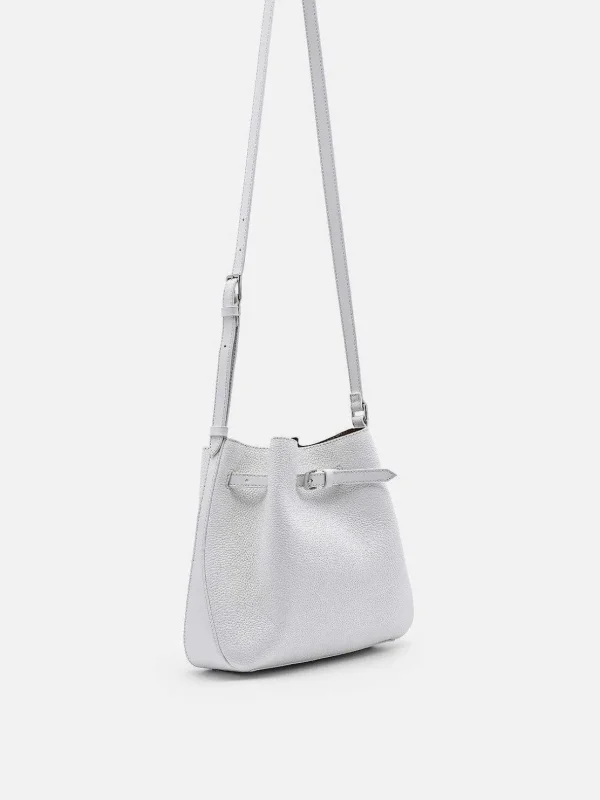 helix_leather_bucket_bag_9.webp Helix Leather Bucket Bag<PEDRO Store