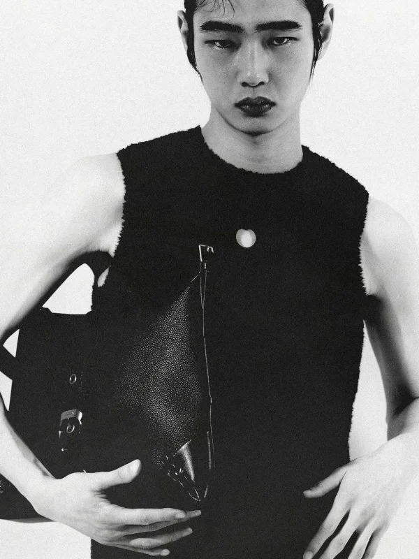 helix_leather_hobo_bag_3-1.webp Helix Leather Hobo Bag<PEDRO Store