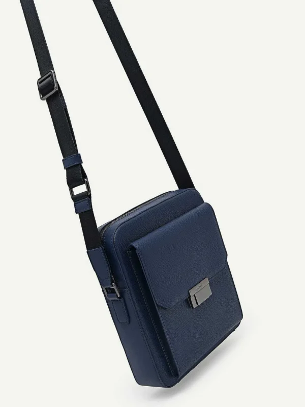 henry_leather_sling_bag_1.webp Henry Leather Sling Bag<PEDRO Outlet