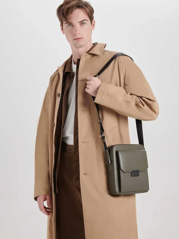 henry_leather_sling_bag_7.webp Henry Leather Sling Bag<PEDRO Sale