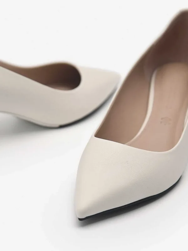 ines_leather_pumps_2.webp Ines Leather Pumps<PEDRO Store