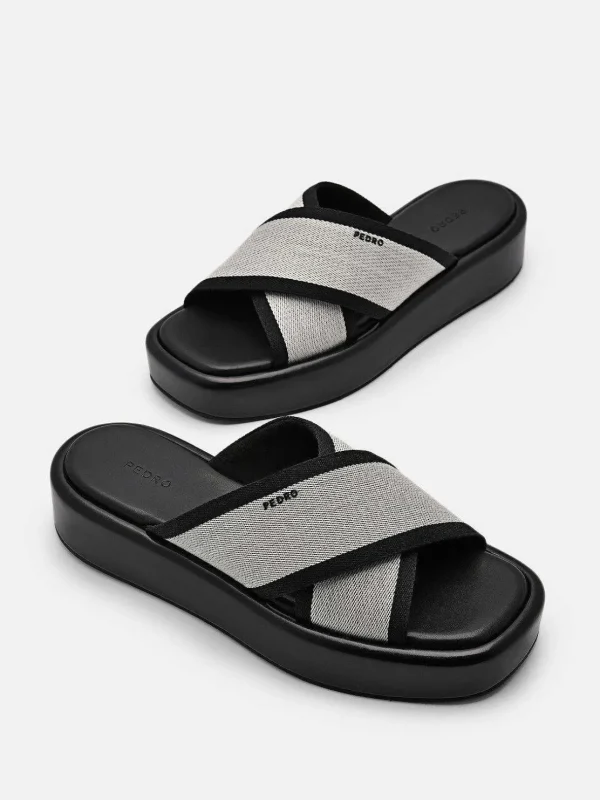 Izzie Wedge Sandals<PEDRO New