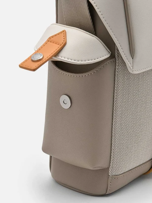 jones_messenger_bag_3-1.webp Jones Messenger Bag<PEDRO Fashion