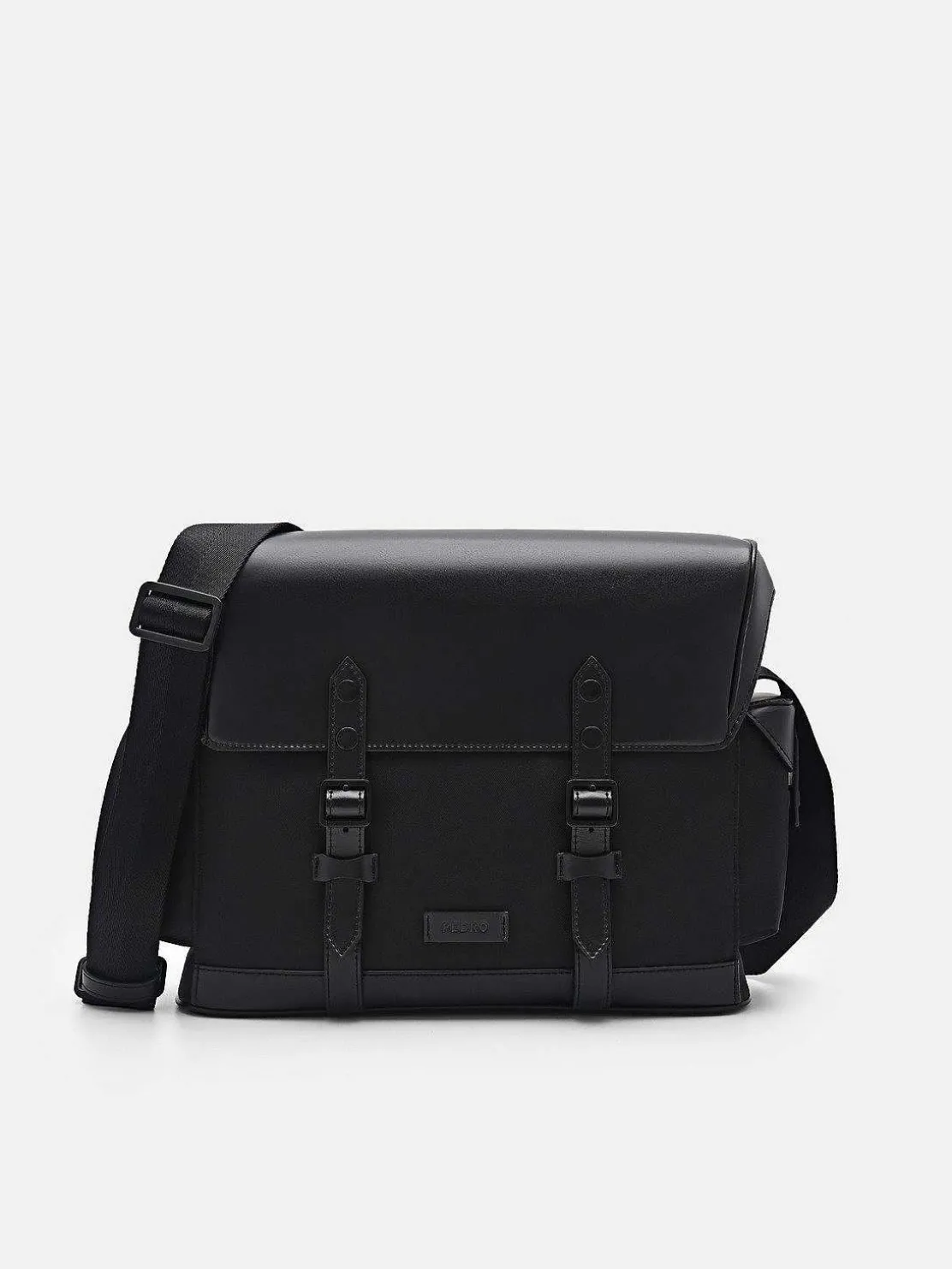 jones_nylon_messenger_bag_0.webp Jones Nylon Messenger Bag<PEDRO Best Sale