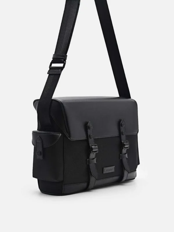 jones_nylon_messenger_bag_5.webp Jones Nylon Messenger Bag<PEDRO Best Sale