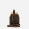 jones_sling_pouch_0-1.webp Jones Sling Pouch<PEDRO New