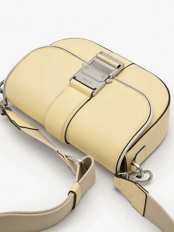 kane_sling_bag_4-1.webp Kane Sling Bag<PEDRO Best Sale