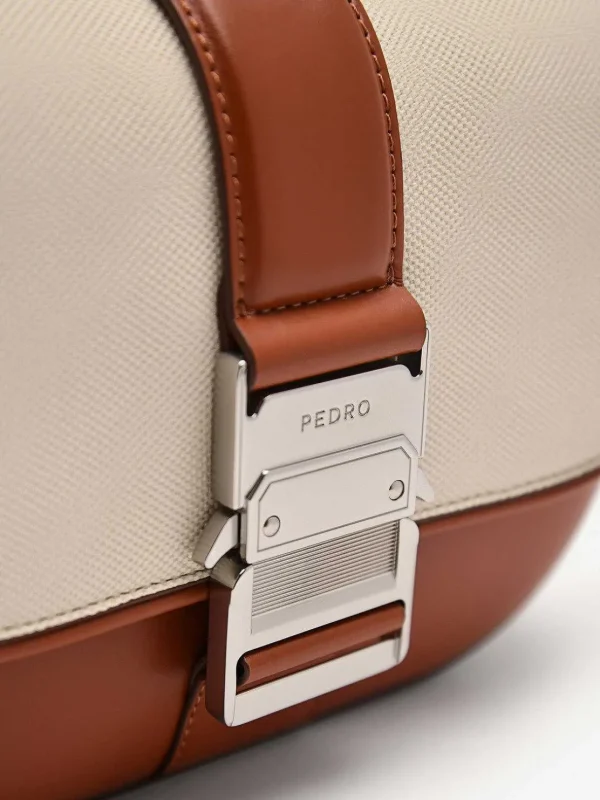 kane_sling_bag_5-2.webp Kane Sling Bag<PEDRO Store
