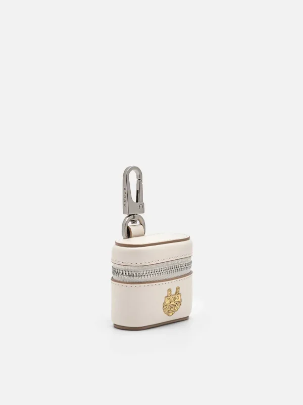 leather_airpod_case_2.webp Leather Airpod Case<PEDRO Fashion