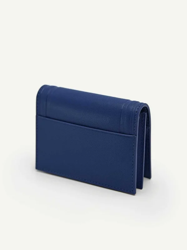 leather_bifold_card_holde_1-2.webp Leather Bi-Fold Card Holder<PEDRO New