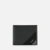 leather_bifold_flip_walle_1-9.webp Leather Bi-Fold Flip Wallet<PEDRO Flash Sale