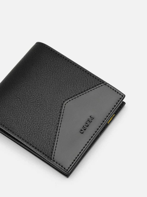 leather_bifold_flip_walle_3-1.webp Leather Bi-Fold Flip Wallet<PEDRO Clearance