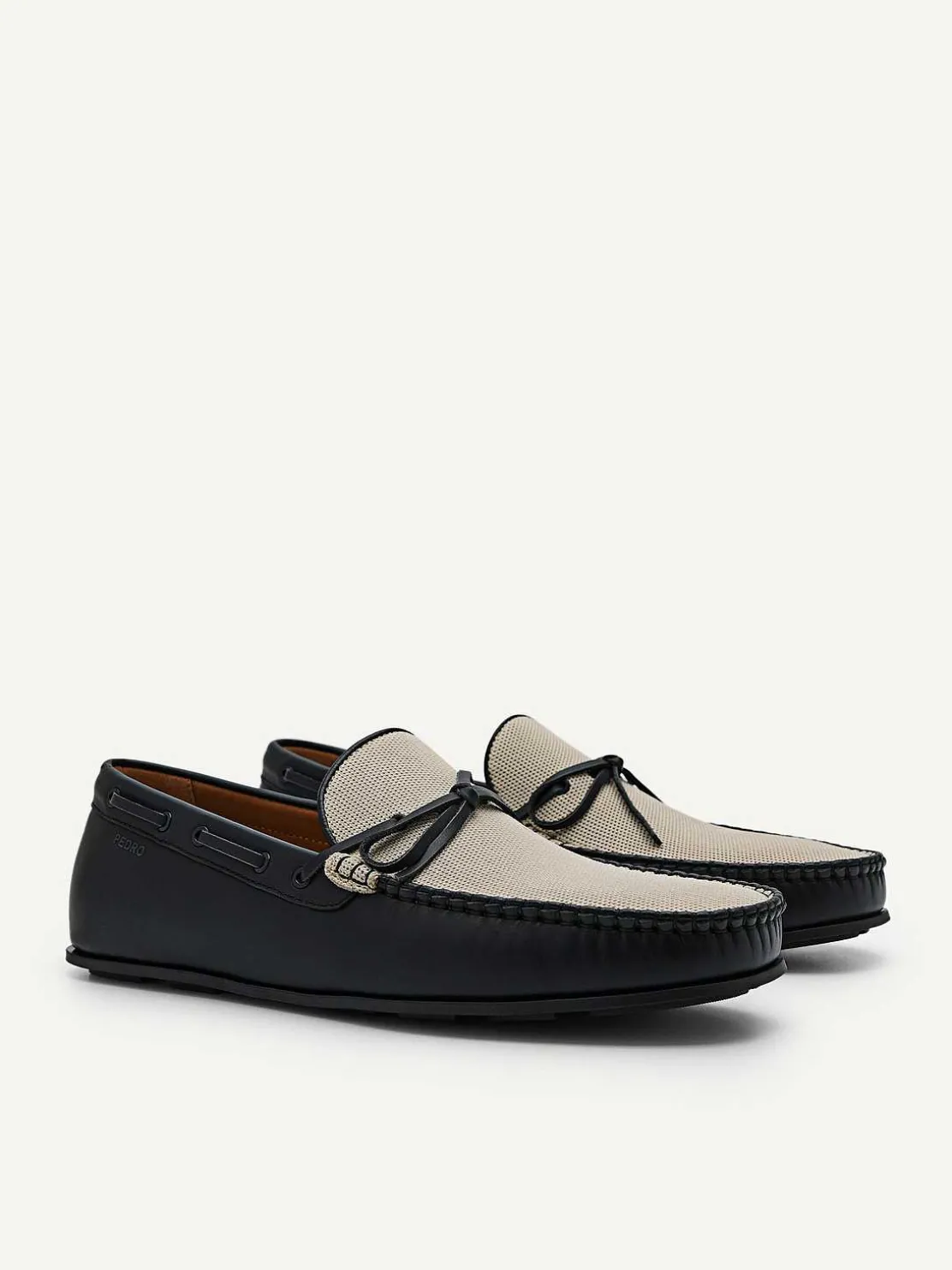 leather_bow_driving_shoes_0-4.webp Leather Bow Driving Shoes<PEDRO Fashion