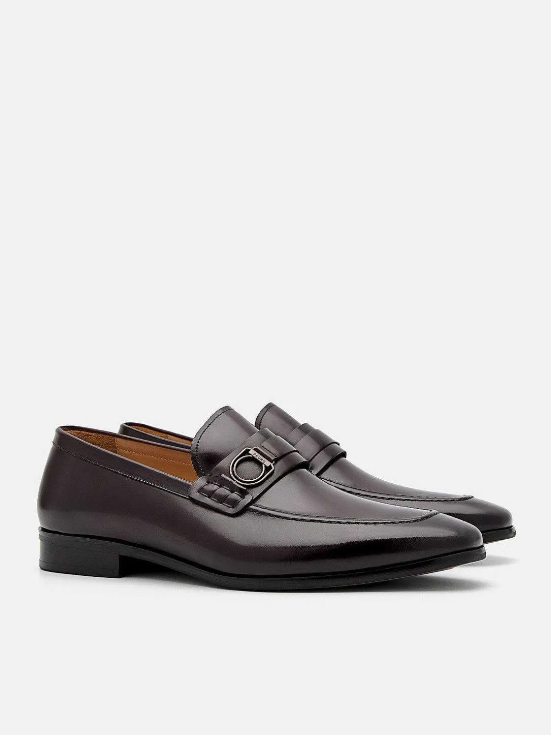 leather_buckle_loafers_0.webp Leather Buckle Loafers<PEDRO Online
