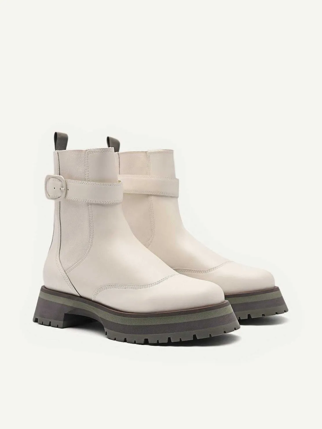 leather_buckled_chelsea_b_0.webp Leather Buckled Chelsea Boots<PEDRO Shop
