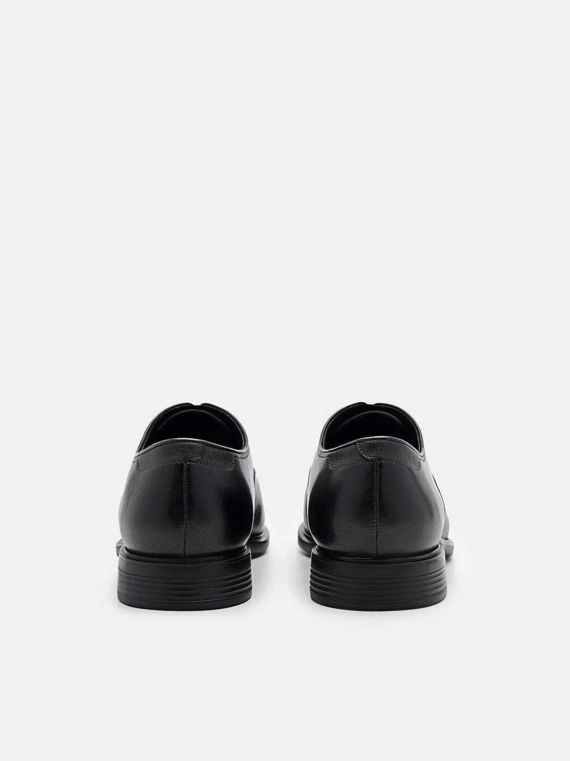 leather_oxford_shoes_0-1.webp Leather Oxford Shoes<PEDRO Discount