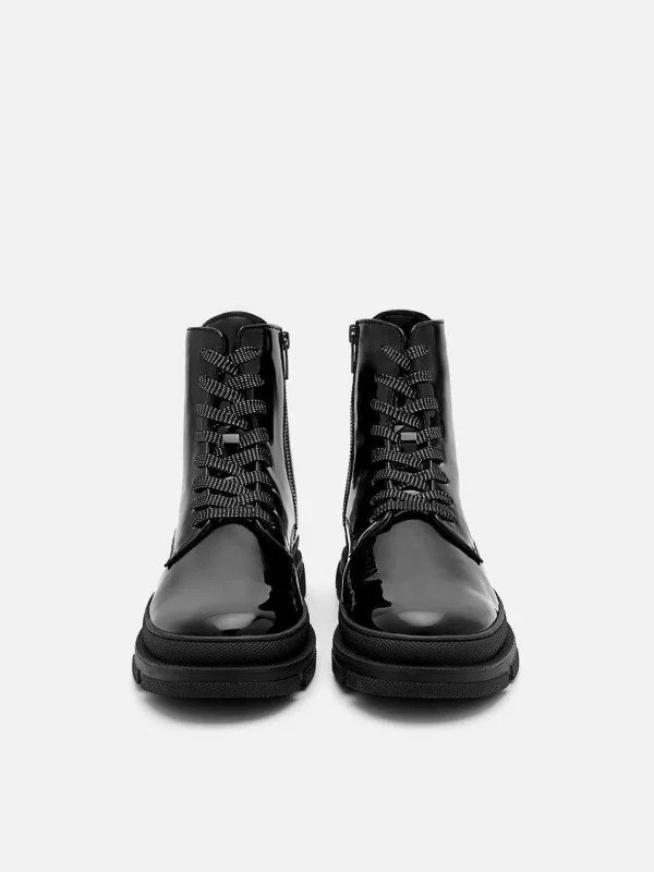 leather_sidezip_boots_1.webp Leather Side-Zip Boots<PEDRO Store