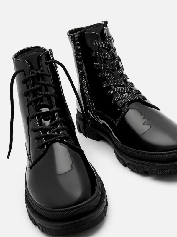 leather_sidezip_boots_2.webp Leather Side-Zip Boots<PEDRO Store