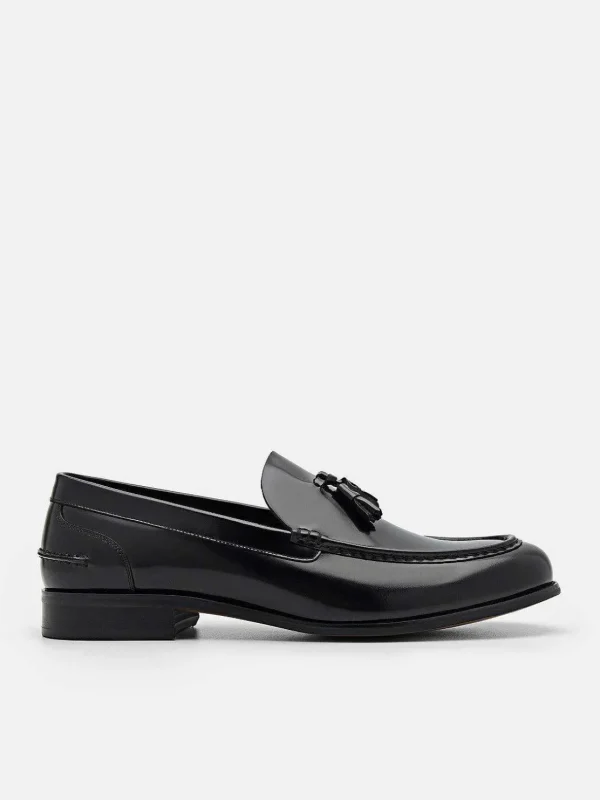 leather_tassel_loafers_0-1.webp Leather Tassel Loafers<PEDRO Fashion