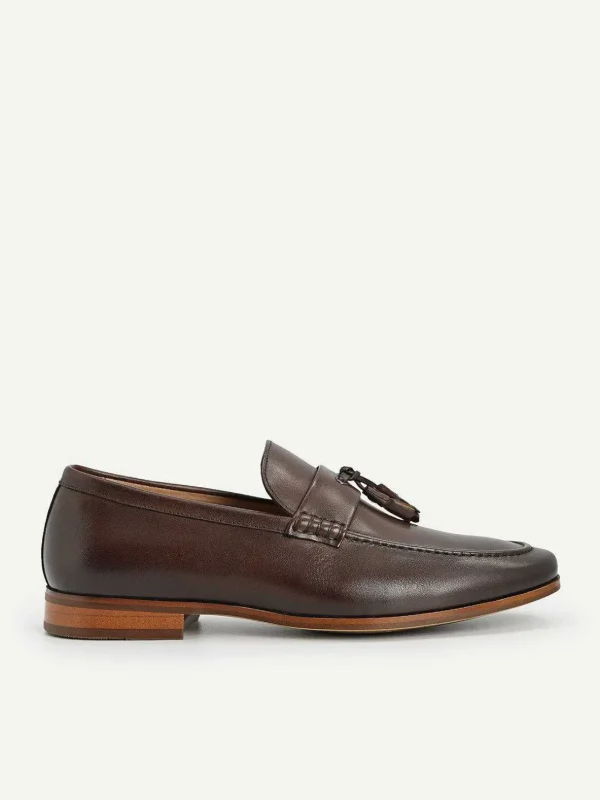 leather_tasselled_loafers_0.webp Leather Tasselled Loafers<PEDRO Shop