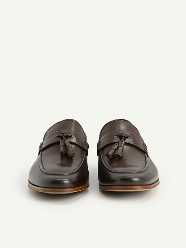 leather_tasselled_loafers_4.webp Leather Tasselled Loafers<PEDRO Shop