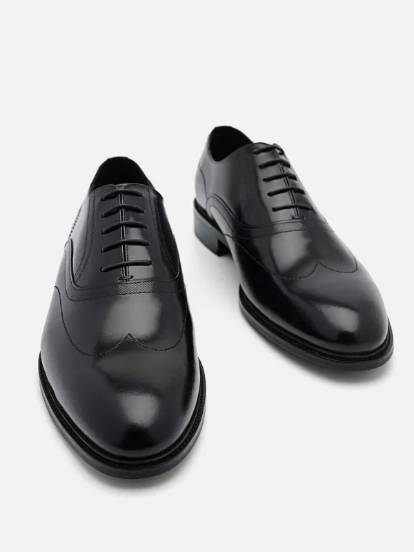 leather_wingtip_oxford_sh_0-1.webp Leather Wingtip Oxford Shoes<PEDRO New