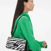 lily_shoulder_bag_6-3.webp Lily Shoulder Bag<PEDRO Shop