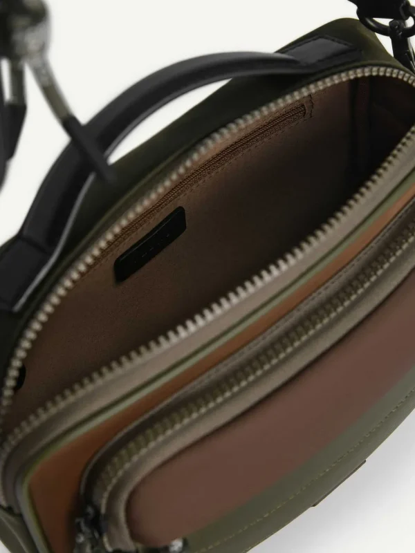 nylon_sling_bag_5.webp Nylon Sling Bag<PEDRO Shop
