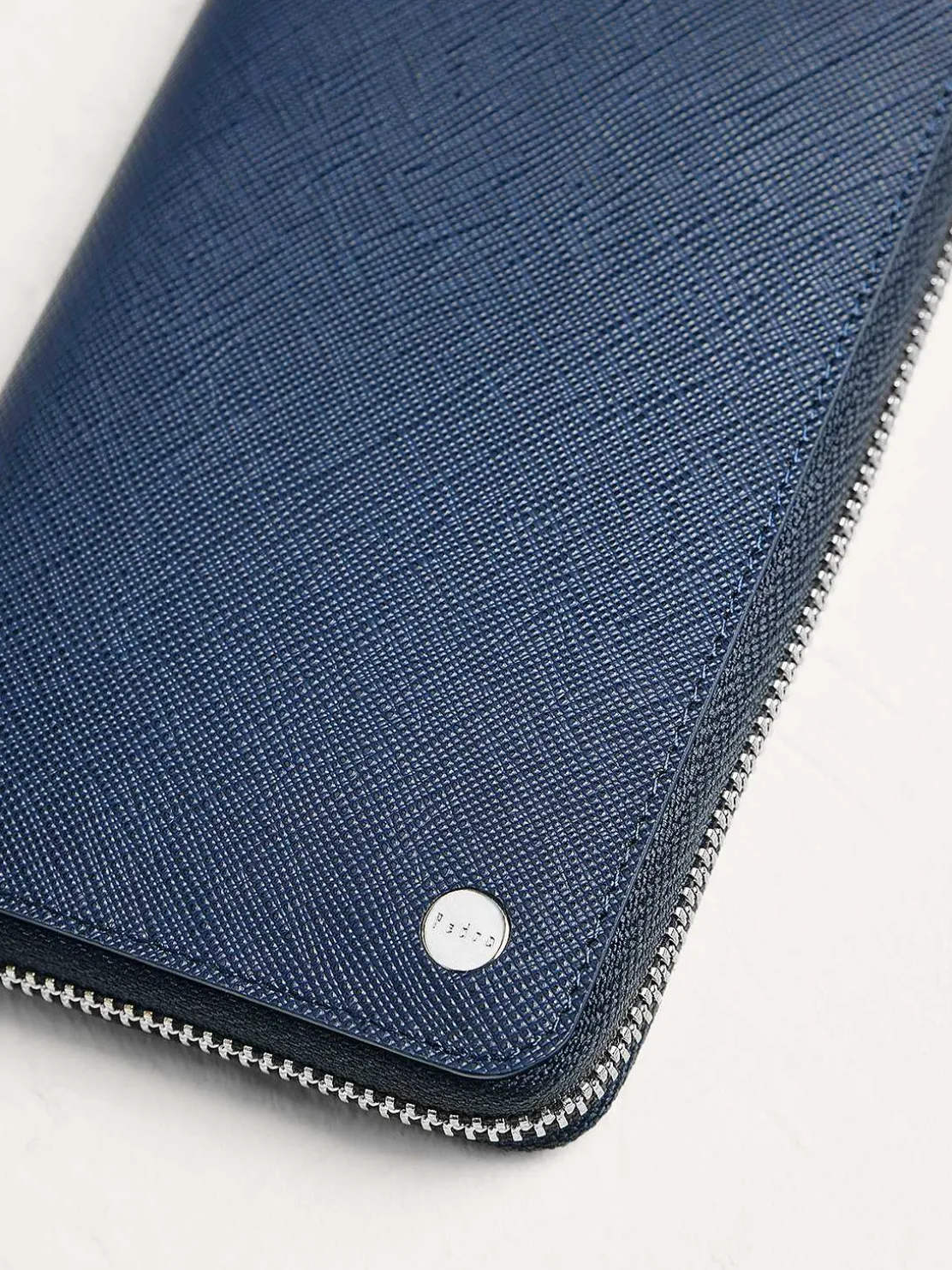 oliver_embossed_leather_z_0.webp Oliver Embossed Leather Zip-Around Wallet<PEDRO New