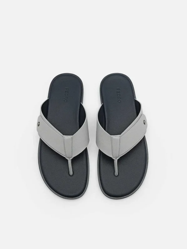 oliver_thong_sandals_3.webp Oliver Thong Sandals<PEDRO Fashion