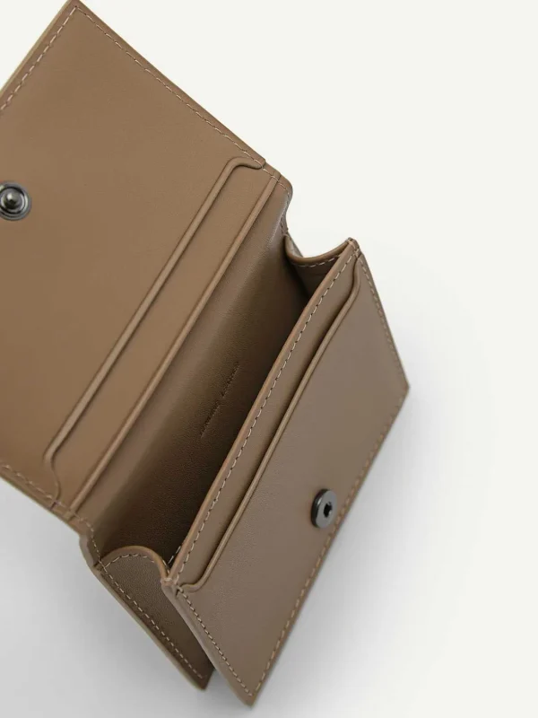 pedro_icon_leather_card_h_1-4.webp Icon Leather Card Holder In Pixel<PEDRO Best