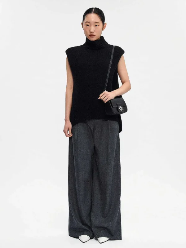 pedro_icon_leather_should_2-14.webp Icon Leather Shoulder Bag<PEDRO Store