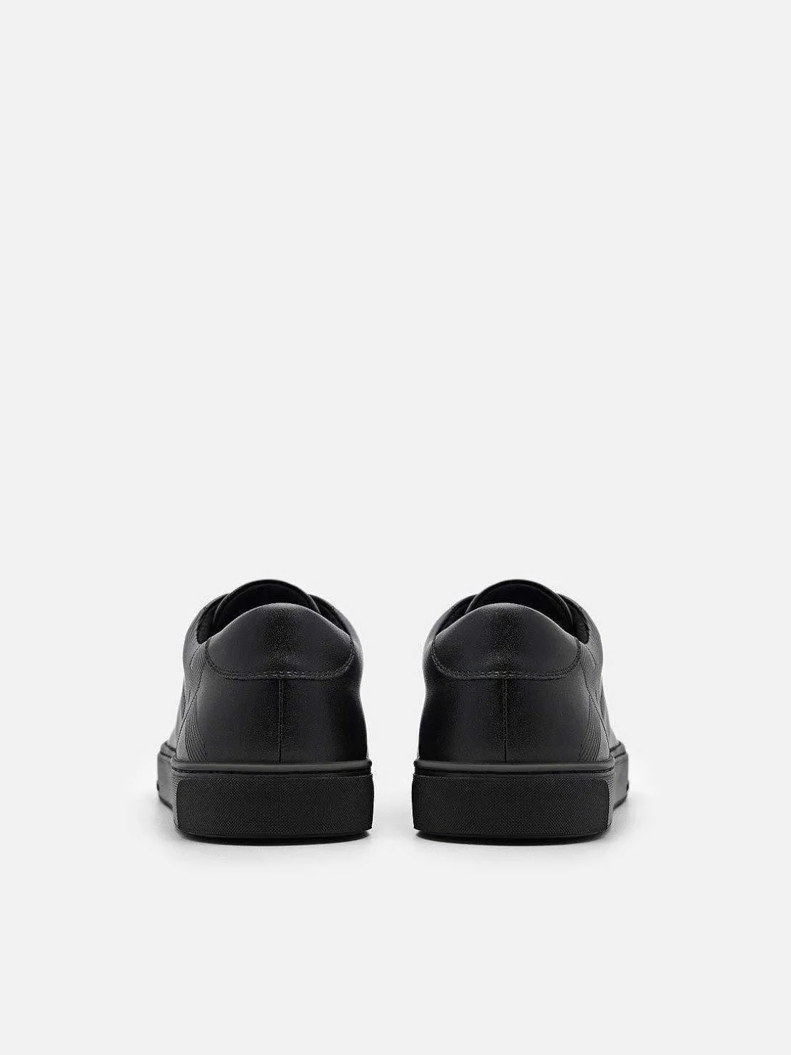pedro_icon_ridge_leather__0-1.webp Icon Ridge Leather Sneakers<PEDRO New